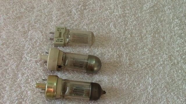 Selection of Slide Projector Lamps. смотреть онлайн