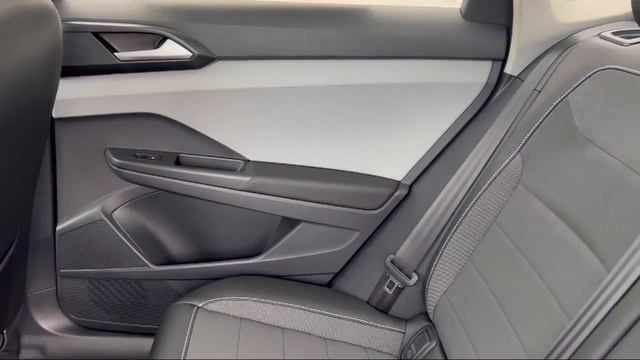 2023 Volkswagen Taos SE 4MOTION Frederick смотреть онлайн