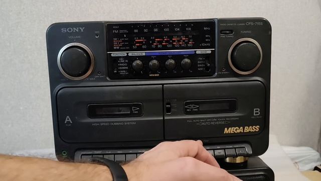 Sony CFS-715S из коробки! Что показало вскрытие? #sony #sonysfs715 #магнитола #кассетнаяштучка смотреть онлайн