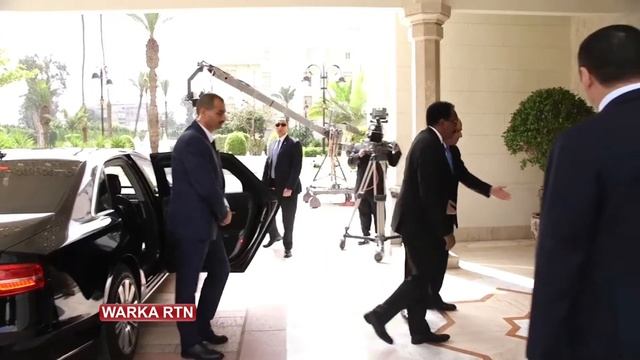 MD farmaajo oo ka qeyb oo Masar ooga qeyb galay shir. смотреть онлайн