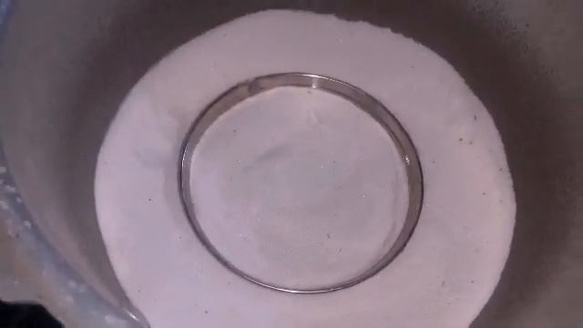 മുട്ടയും ഓവനും ഇല്ലാതെ അടിപൊളി ബ്ലാക്ക് ഫോറെസ്റ്റ് കേക്ക്/Eggless Black Forest Cake Malayalam/Cake смотреть онлайн