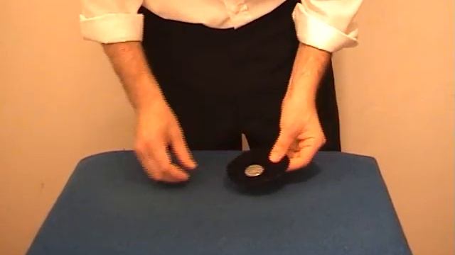 THE BLACK HOLE смотреть онлайн