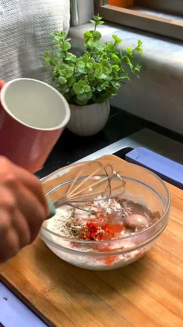 Fish and chips🤍 #shorts #fish #chips #fishchips #desirecipe #homemade #shortsviral #spicyfood #vira смотреть онлайн