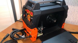 Сварочный аппарат Vniissok MIG-255 | Распаковка и первое включение.