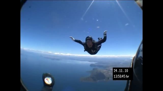 AFF at Taupo Tandem Skydiving with Skydive Source смотреть онлайн