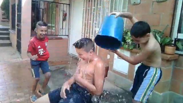 Ice Bucket challenge 2 смотреть онлайн