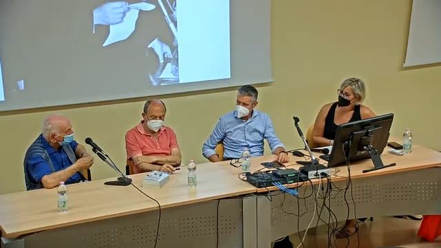 La guerra dei vaccini. Cosa può insegnare la vicenda di Albert Sabin смотреть онлайн