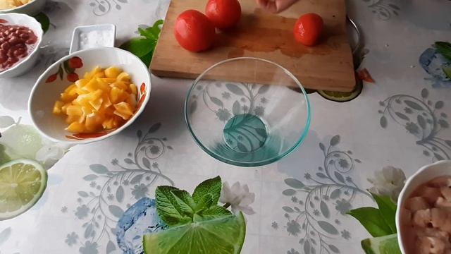 НУ, ОЧЕНЬ ВКУСНОЕ РАГУ ИЗ КУРИЦЫ смотреть онлайн