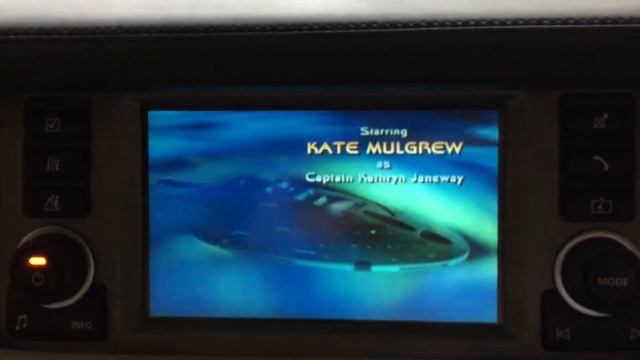 Raspberry Pi 3 integrated with Range Rover L322 2005 model, Kodi Media center at 800x480 pixel. смотреть онлайн