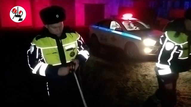 Питбайк с выключенной фарой вонзился в форд смотреть онлайн