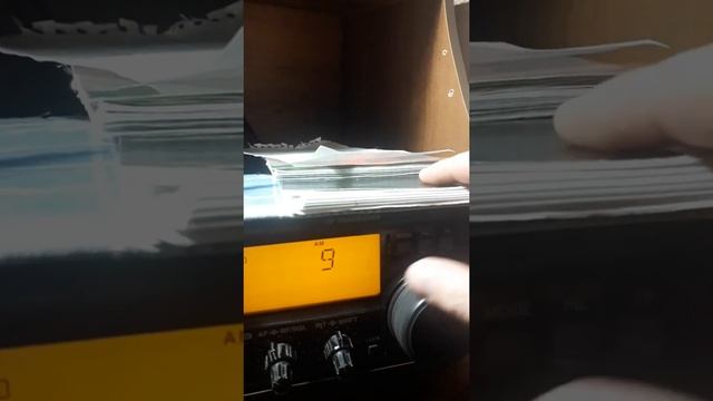 ДВ и СВ на ICOM IC - 718 смотреть онлайн