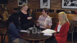 English File 4thE - Pre Intermediate - Practical English E2- Restaurant problems: At the restaurant