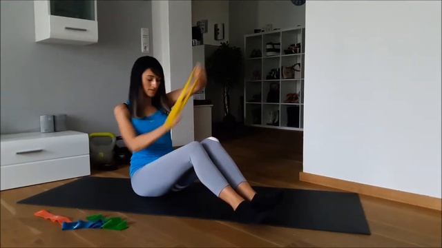 Mini Band Workout for your FULL BODY смотреть онлайн