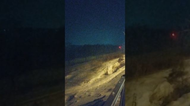 Моя, дальняя дорого,с ночи до утра.
Моя, дальняя дорога,скучная в ночи. Моя, дальняя дорога, утром смотреть онлайн