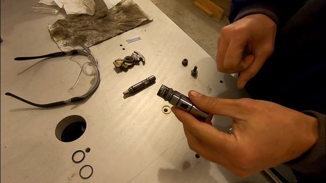 How to replace 1845c Drive Spool Seals (improved remix) смотреть онлайн