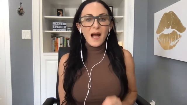Podcast Episode #1: How I created a profitable wellness business by Business Coach, Rachel Feldman смотреть онлайн
