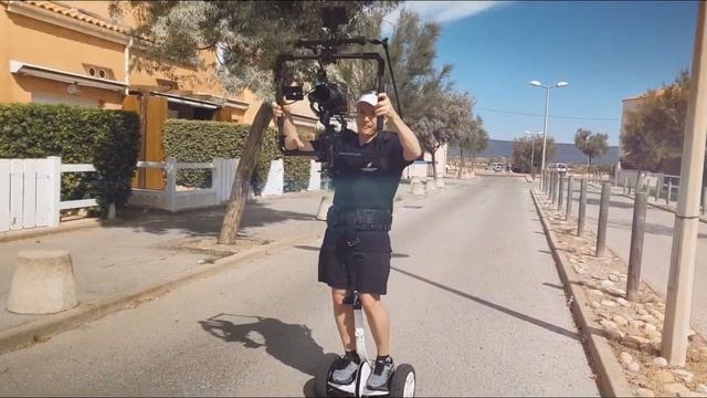 Notre setup : Canon C200, Tilta Gravity G2X, Readyrig et Segway смотреть онлайн