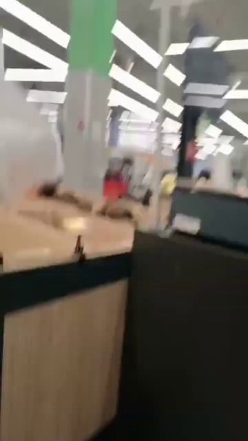 Чего? Перевес на весах. Магнит большой😨 #рекомендации #рек #весы#перевес#магнит#пипец#Картошка#😃😃😃😃 смотреть онлайн