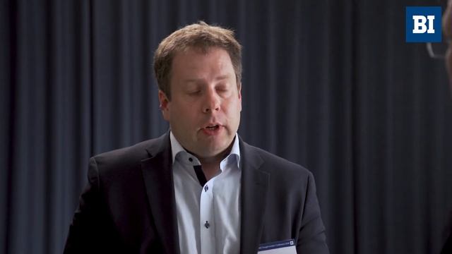 Are B2B buyers rational decision makers? | Martin Klarmann | BI JAMS смотреть онлайн