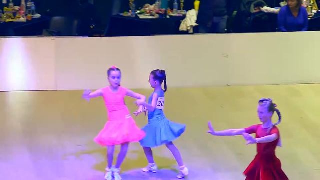 0661848685 KIEV DREAM CUP 1 дек 2018 № 208 Стефания смотреть онлайн