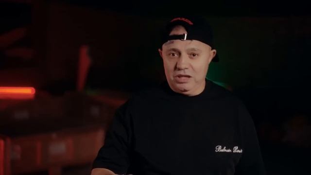 Gheboasa x Alberto Guta - Stai sa ma descante baba смотреть онлайн