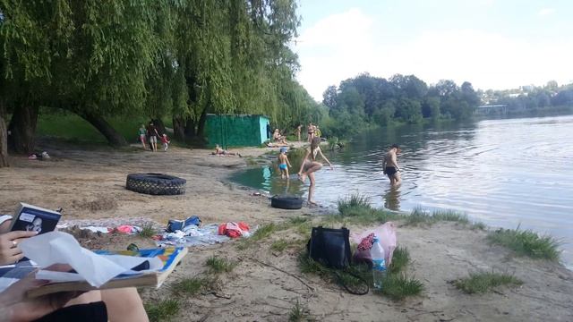 Лиза балерина на природе расскажет как сделать из салфетки цветок смотреть онлайн