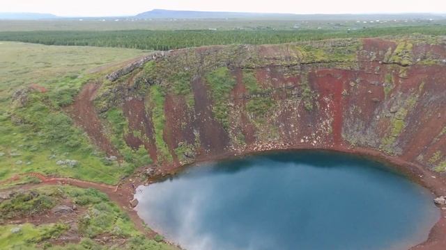 Kraterflug im Kerid Krater, Island смотреть онлайн