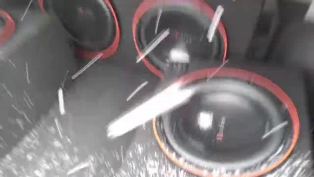 4 Twelve inch kenwood excelon subwoofers pounding lol😂 смотреть онлайн