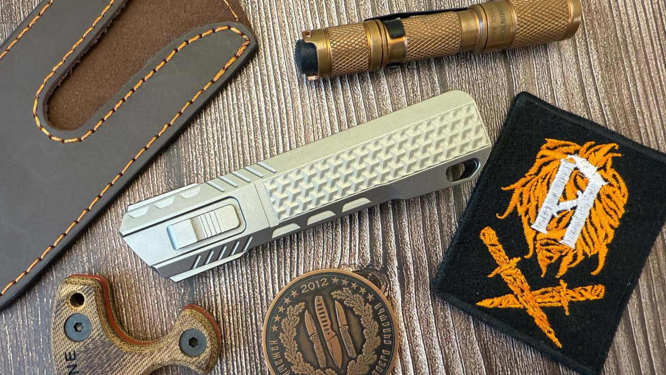 CMRD Leo смотреть онлайн