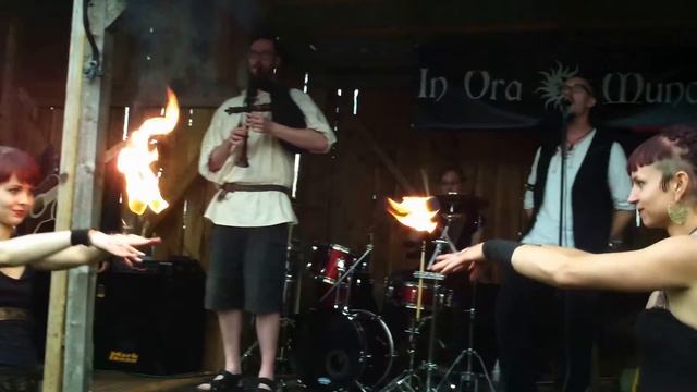 IN ORA MUNDI - Rabengasse (30.06.2016 Hörnerfest) смотреть онлайн