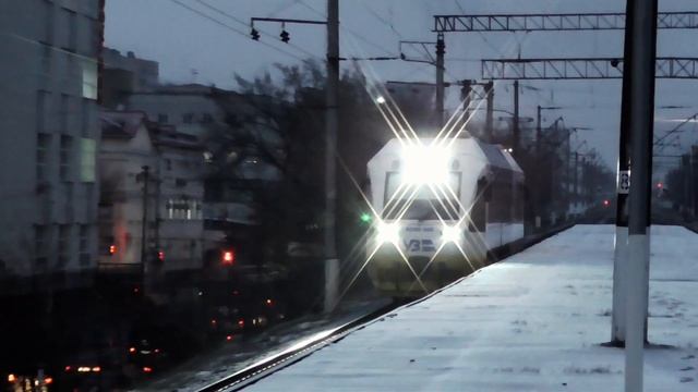 Электропоезда и Бориспольский экспресс по о.п. Протасов Яр смотреть онлайн