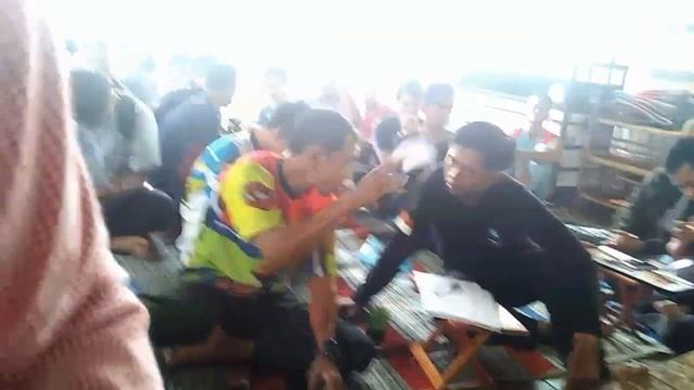 Suasana di Db korea metro lampung смотреть онлайн
