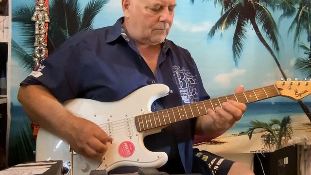 Купить эл.гитару "Fender" в Германии*310* tel 0176 763 57953 смотреть онлайн