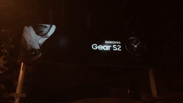 Проекционный билборд Samsung Gear S2 смотреть онлайн