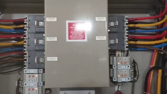 Электроснабжение в ОАЭ. Щит SMDB. смотреть онлайн