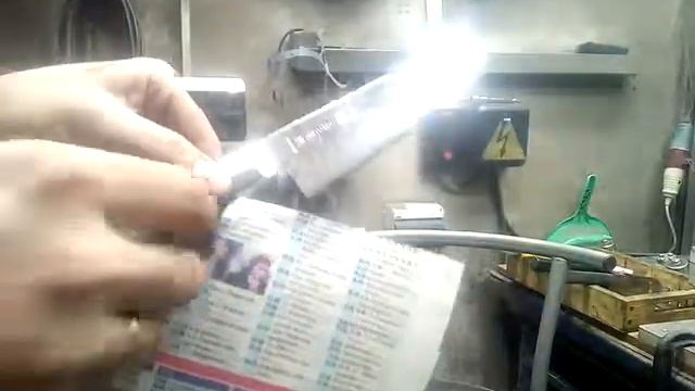 Заточка ножа "YAXELL" VG10 Damascus Steinless Steel смотреть онлайн