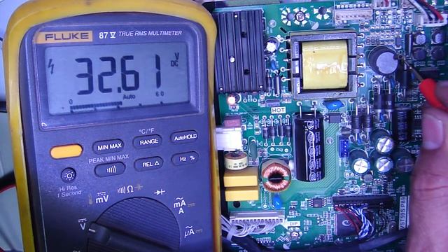 TP VST59S P89 Voltajes En Off Y On