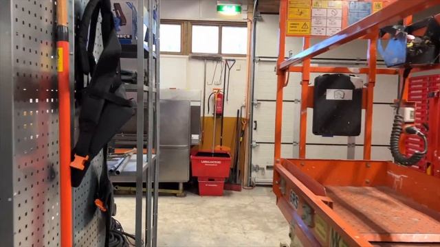 Dinolift, Rotator ja Martikaisen Konevuokraamo смотреть онлайн