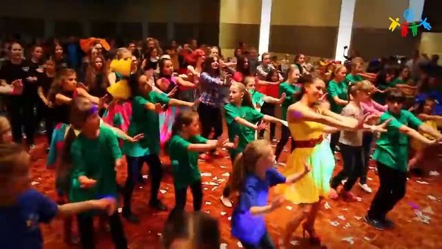 Флешмоб Стиляги