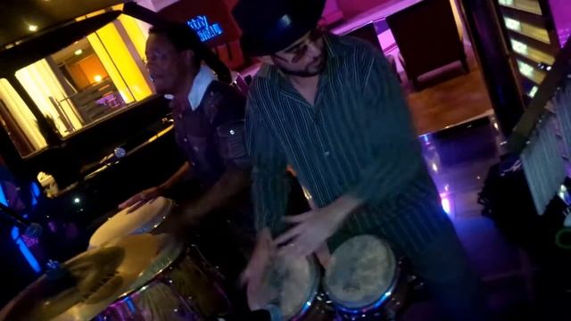 Rhythm Kings Quasar Jam Session смотреть онлайн