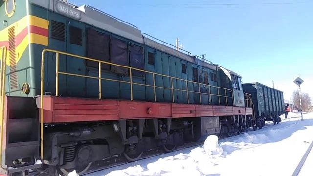 Манёвры Тепловоза ЧМЭ3-2055 На Ст Металлист смотреть онлайн