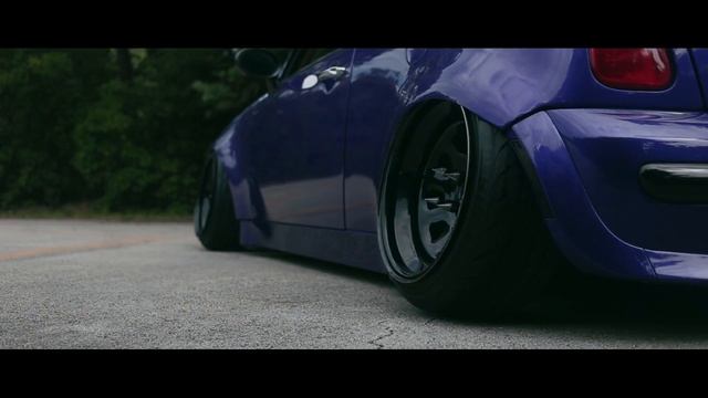 Vincent's Static Mini Cooper смотреть онлайн