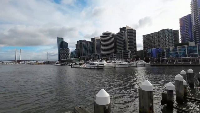 В поисках корабля / Docklands / Австралия, Мельбурн 4К смотреть онлайн