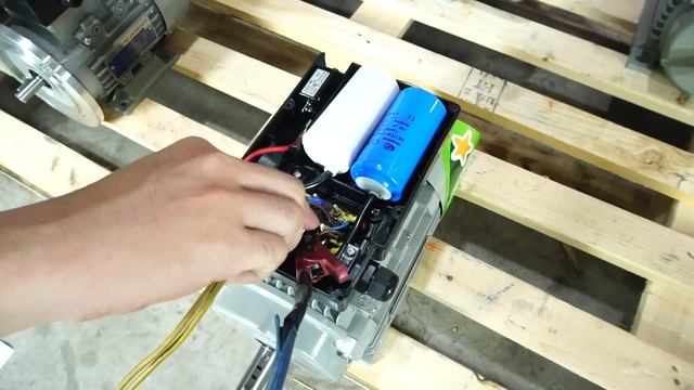 Động cơ 1 pha 2 cực 2 pole 1.1kw 1.5Hp , 2900 - 3000 vòng phút, nhanh tua YL1.1-2. 0968140191 смотреть онлайн
