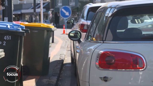 Auckland business owners outraged by AT parking proposal | nzherald.co.nz смотреть онлайн