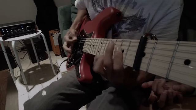 Warmoth Strat + Seymour Duncan Cool Rails, VIntage Rails + Line 6 Amplifi TT смотреть онлайн