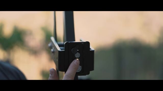 Crane & Dolly System For BUDGET Filmmakers - FAKE DRONE SHOTS!!! | Momentum Productions смотреть онлайн