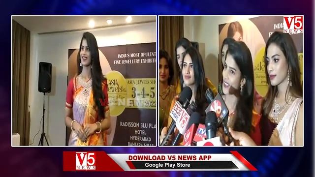 Nations Most Popular Jewellery Exhibition "ASIA JEWELS SHOW" by Actress Srilekha | V5 смотреть онлайн