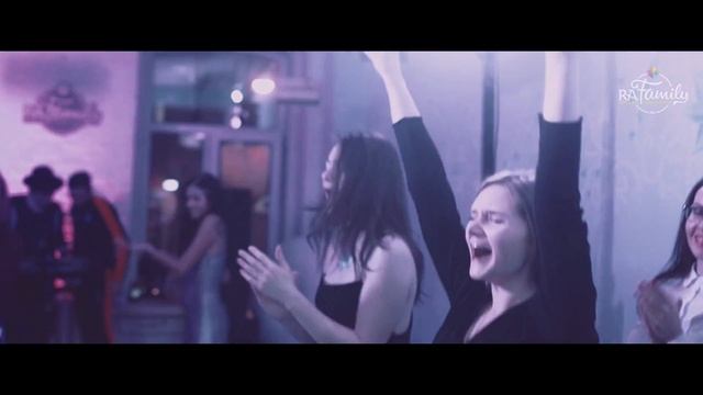 Открытие ресторана сыроедческой кухни RA Family смотреть онлайн