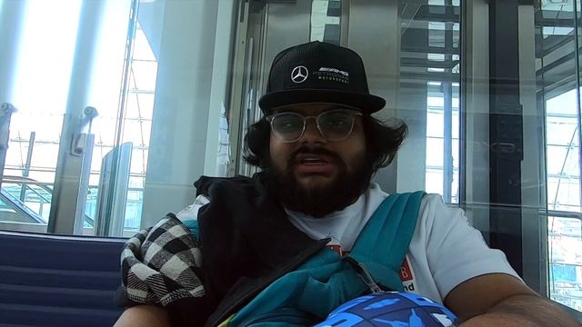 Off to Russia- Moscow (via) Dubai | Sriteja Devarakonda | Emirates | Travel Experience. смотреть онлайн